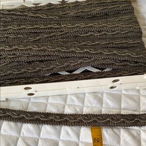 New decorator warm accent green trim for draperies, upholstery and pillows